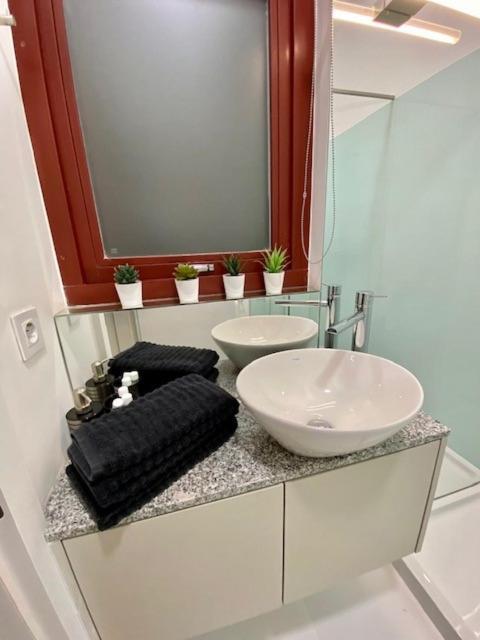 Porto.Leca - Studios And Apts 莱萨·达·帕尔梅拉 外观 照片